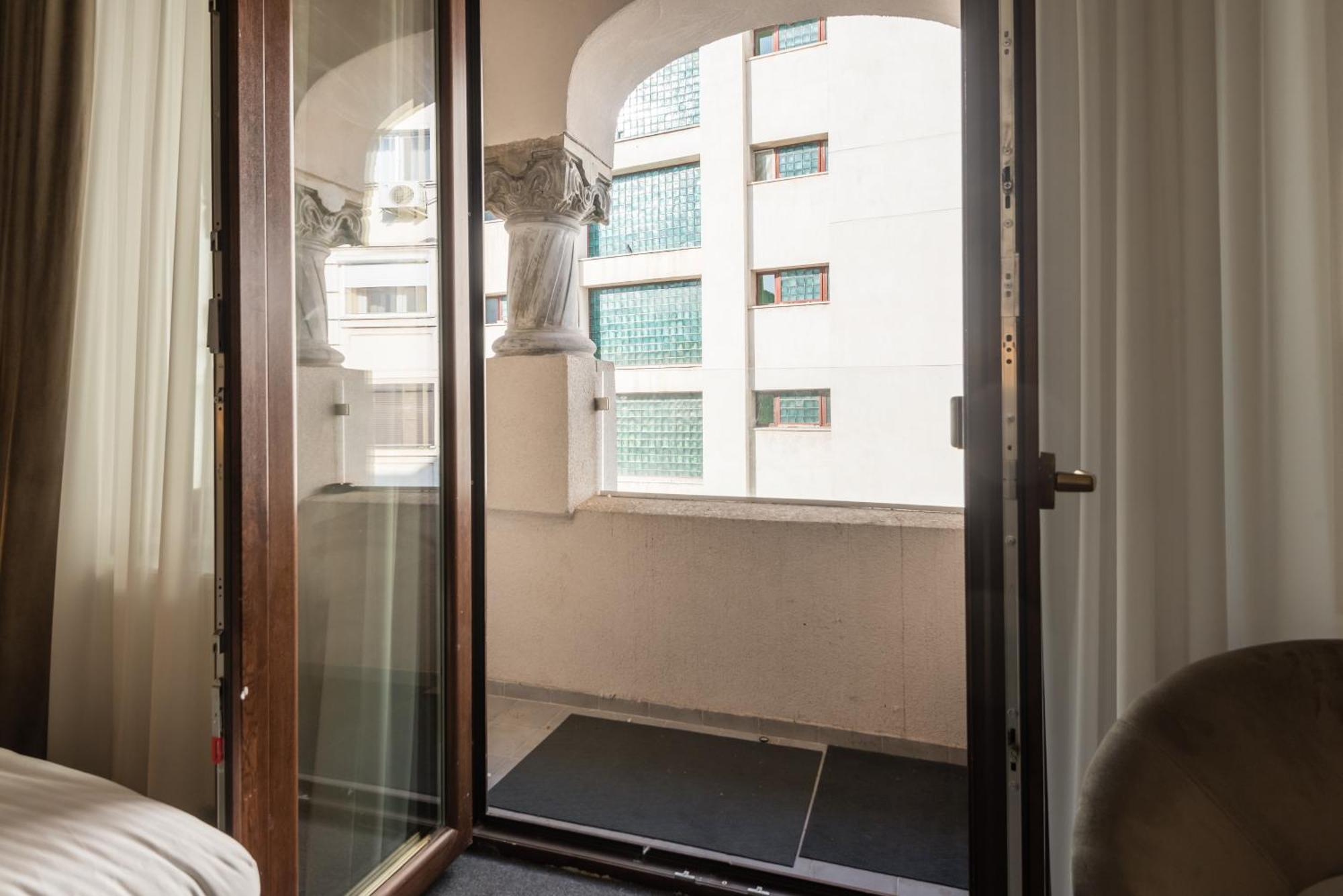 Highline Downtown Aparthotel Oldtown Unirii Square Βουκουρέστι Εξωτερικό φωτογραφία