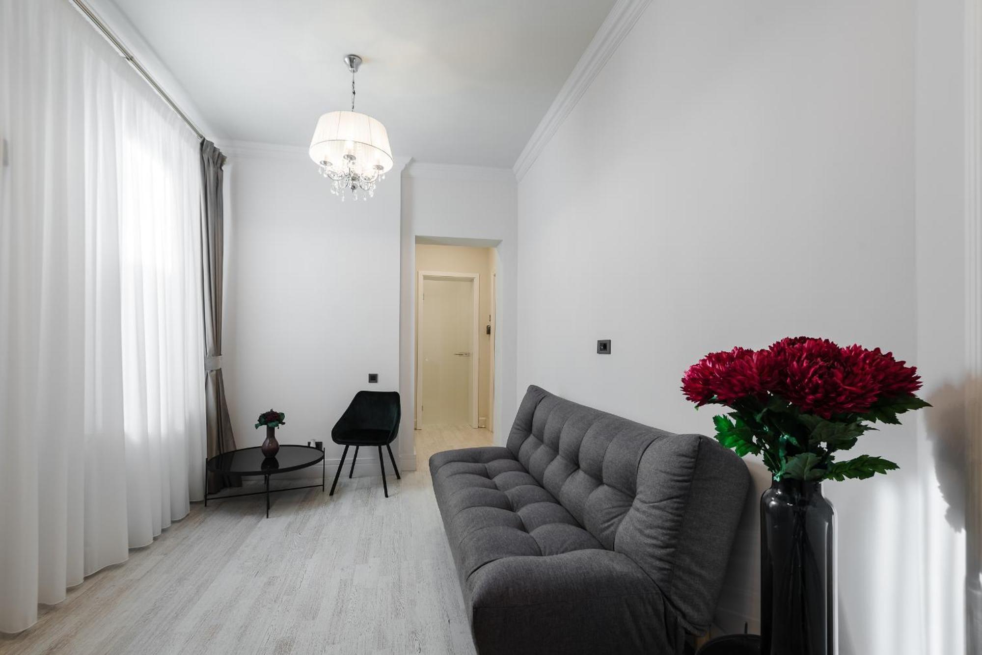 Highline Downtown Aparthotel Oldtown Unirii Square Βουκουρέστι Εξωτερικό φωτογραφία