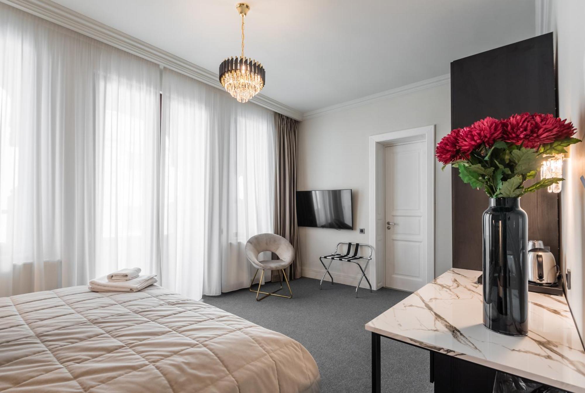 Highline Downtown Aparthotel Oldtown Unirii Square Βουκουρέστι Εξωτερικό φωτογραφία