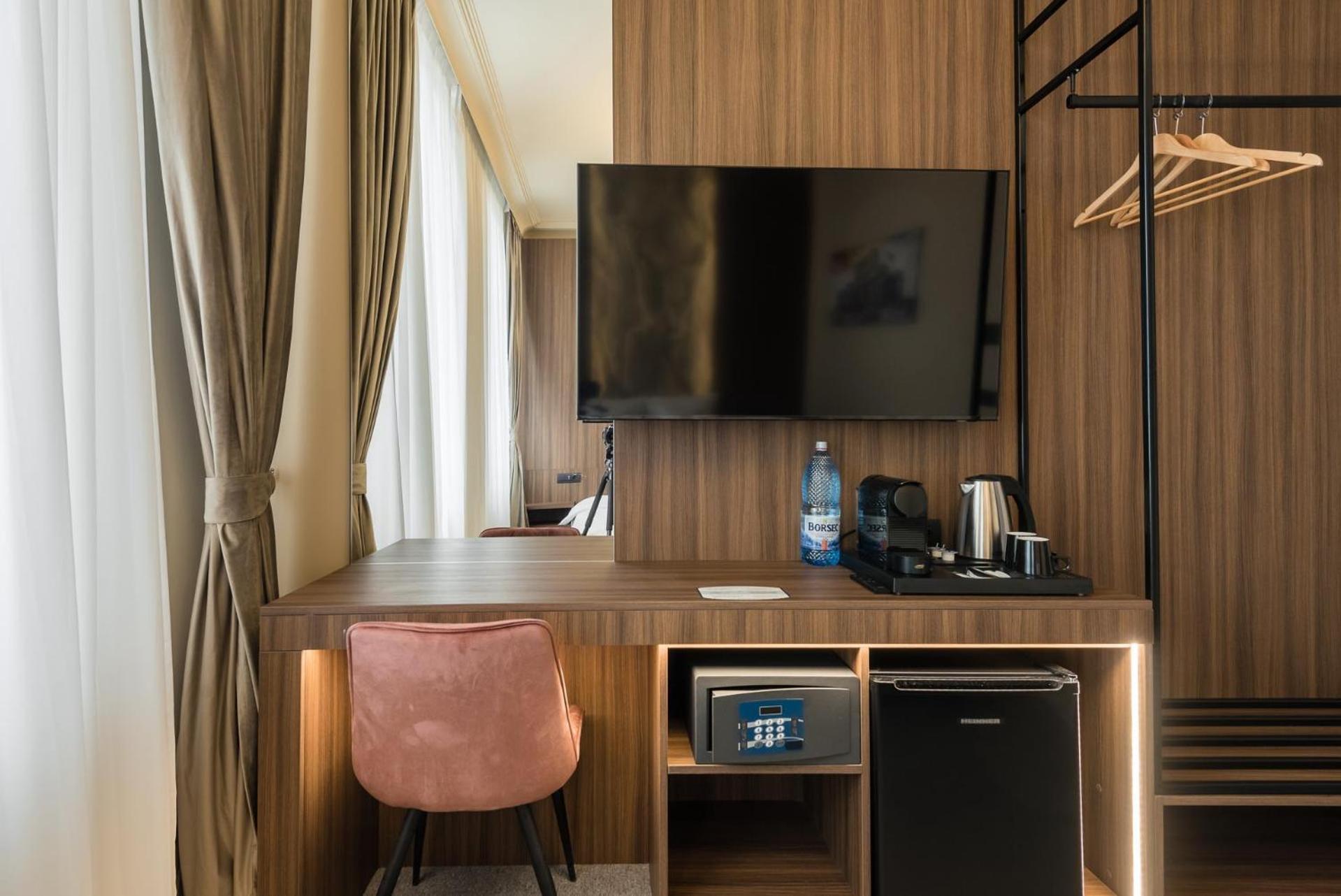 Highline Downtown Aparthotel Oldtown Unirii Square Βουκουρέστι Εξωτερικό φωτογραφία