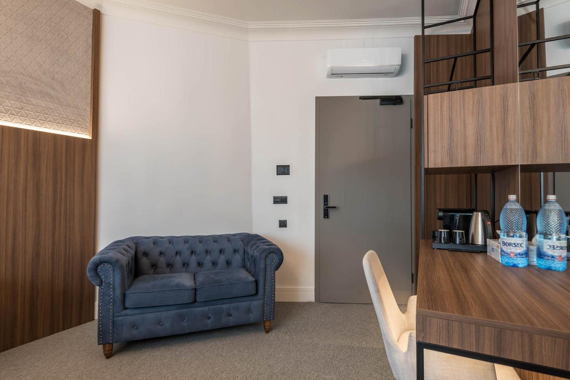 Highline Downtown Aparthotel Oldtown Unirii Square Βουκουρέστι Εξωτερικό φωτογραφία